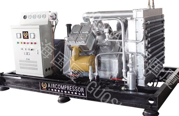 標準的100Bar空氣壓縮機操作方法